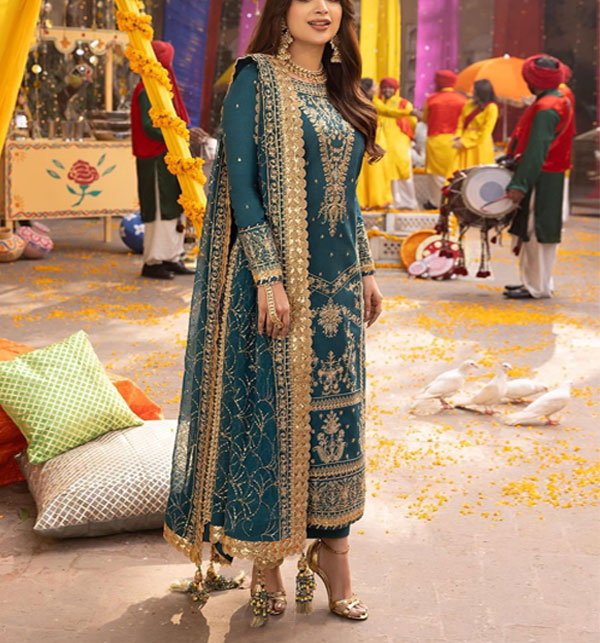 Latest Chiffon Heavy Embroidered Dress With Chiffon Embroidered Dupatta 3 Pec Suite (Unstitched) (CHI-914)