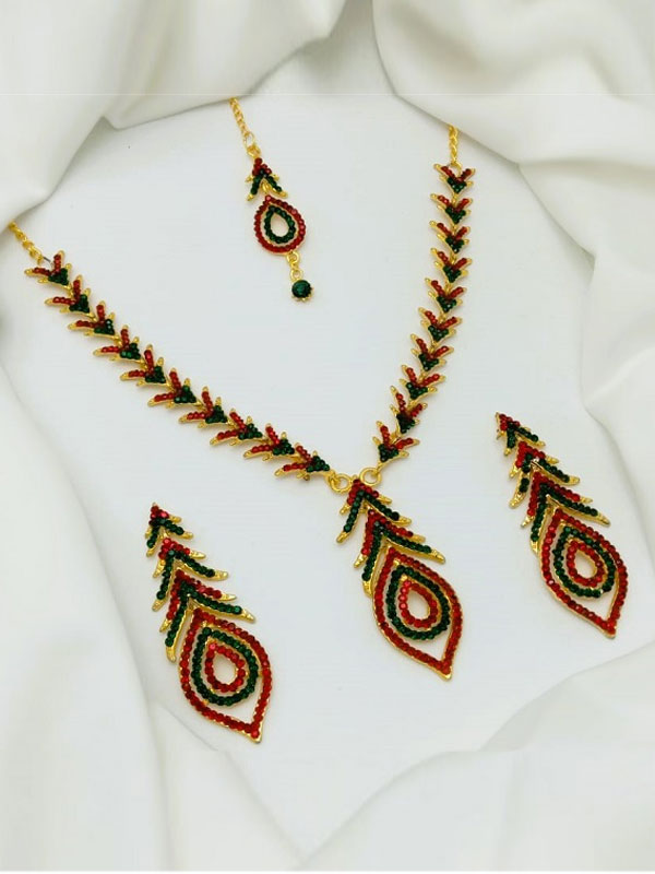 Beautiful Multicolor Leaf Necklace Set with Bindia and Long Earrings (ZV:28802)