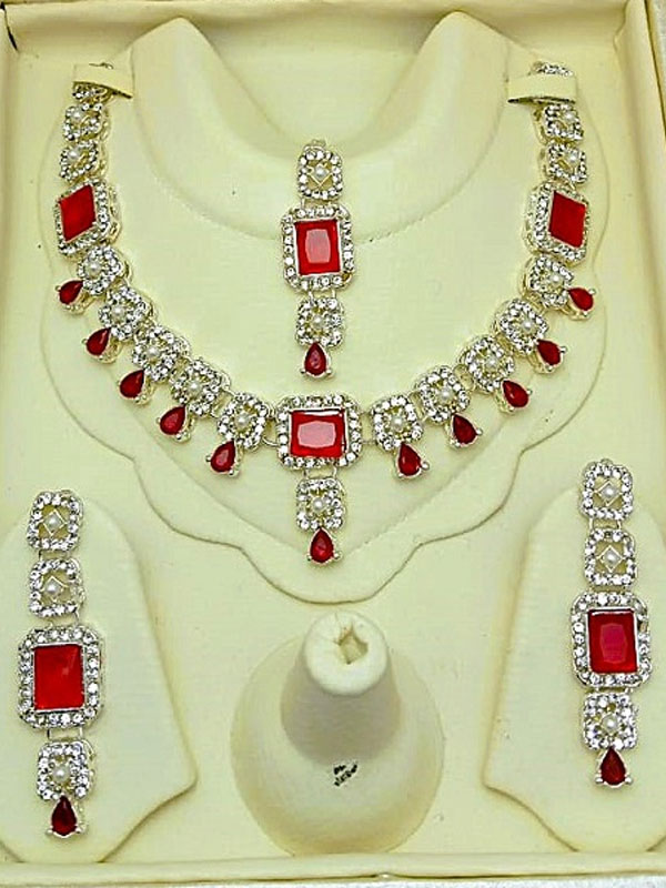 Elegant Indian Zircon Silver Necklace Set with Earrings & Bindia (ZV:30457)