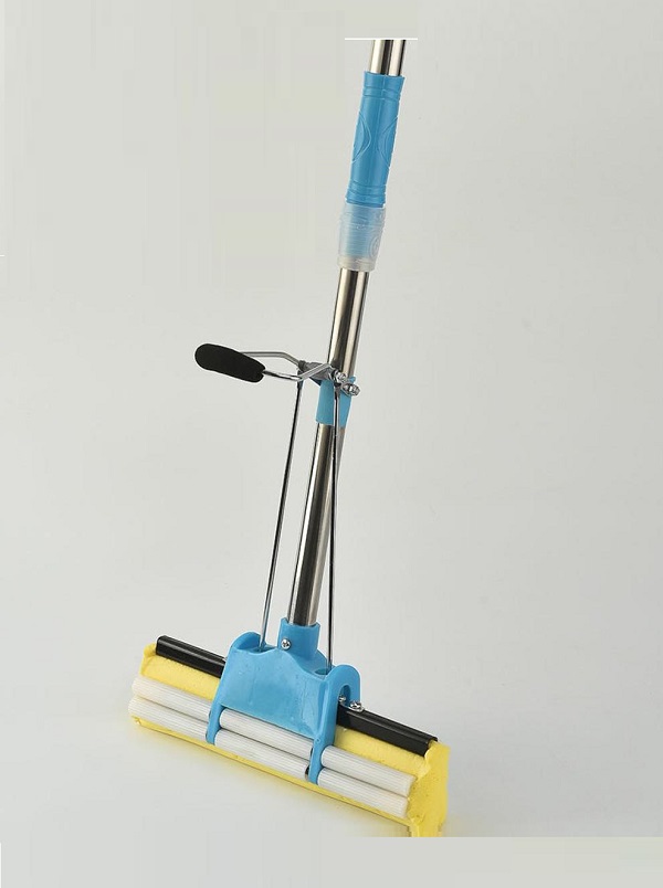 Sponge Squeeze Mop – Self-Wringing Absorbent Floor Mop