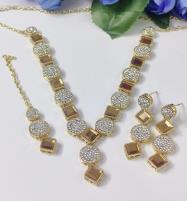 Beautiful Necklace Set With Earring & Tikka Jewelry Set (PS-472) Price in Pakistan