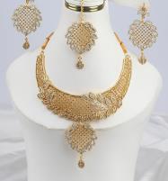 Beautiful Apple Jewelry Set Earring and Matha Patti (PS-297) Price in Pakistan