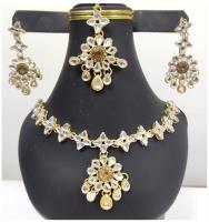 Beautuful Kundan Party Wear Jewellery Set Design with Drop Earrings Set (PS-500) Price in Pakistan