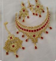 Elegant Bridal Jewelry Set with Drop Earrings & Tikka and Matha Patti (PS-527) Price in Pakistan