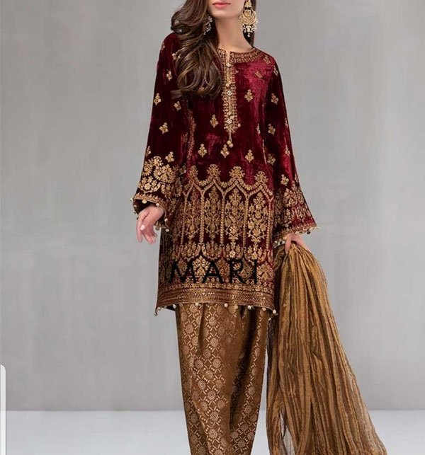 Velvet Heavy Embroidered Suit 2022 With Brosha Net Dupatta UnStitched (CHI-183) Price in Pakistan