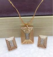 Locket With Chain & Earrings (ZV:6135) Price in Pakistan