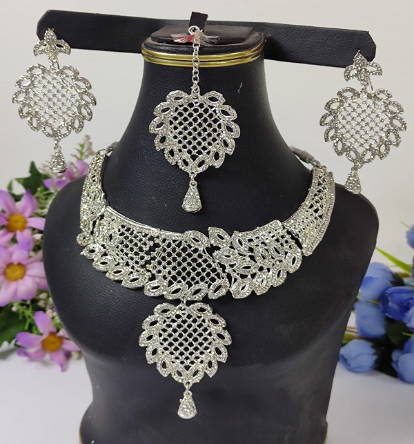 Stylish Silver Party Wear Necklace Set with Earrings & Tikka (PS-478)
